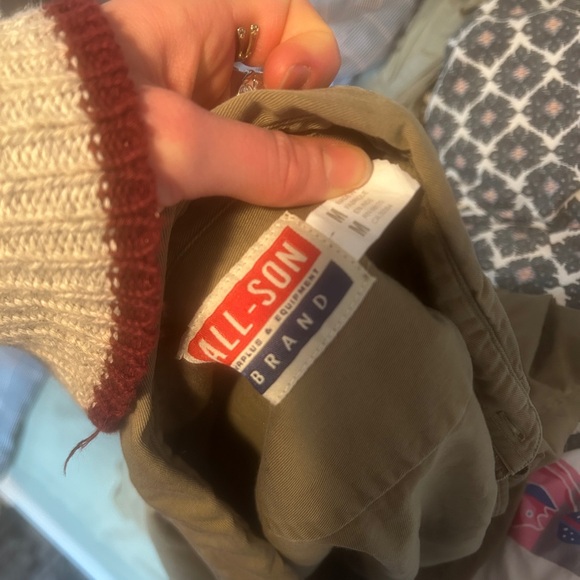 khaki green button up work shirt - Picture 5 of 5